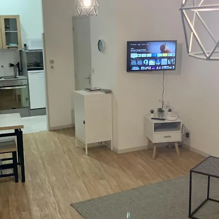 Studio Cosy - Hypercentre - Calme - 50M2 - Wi-Fi Graulhet Exterior photo