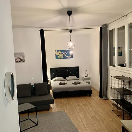 Studio Cosy - Hypercentre - Calme - 50M2 - Wi-Fi Graulhet Exterior photo