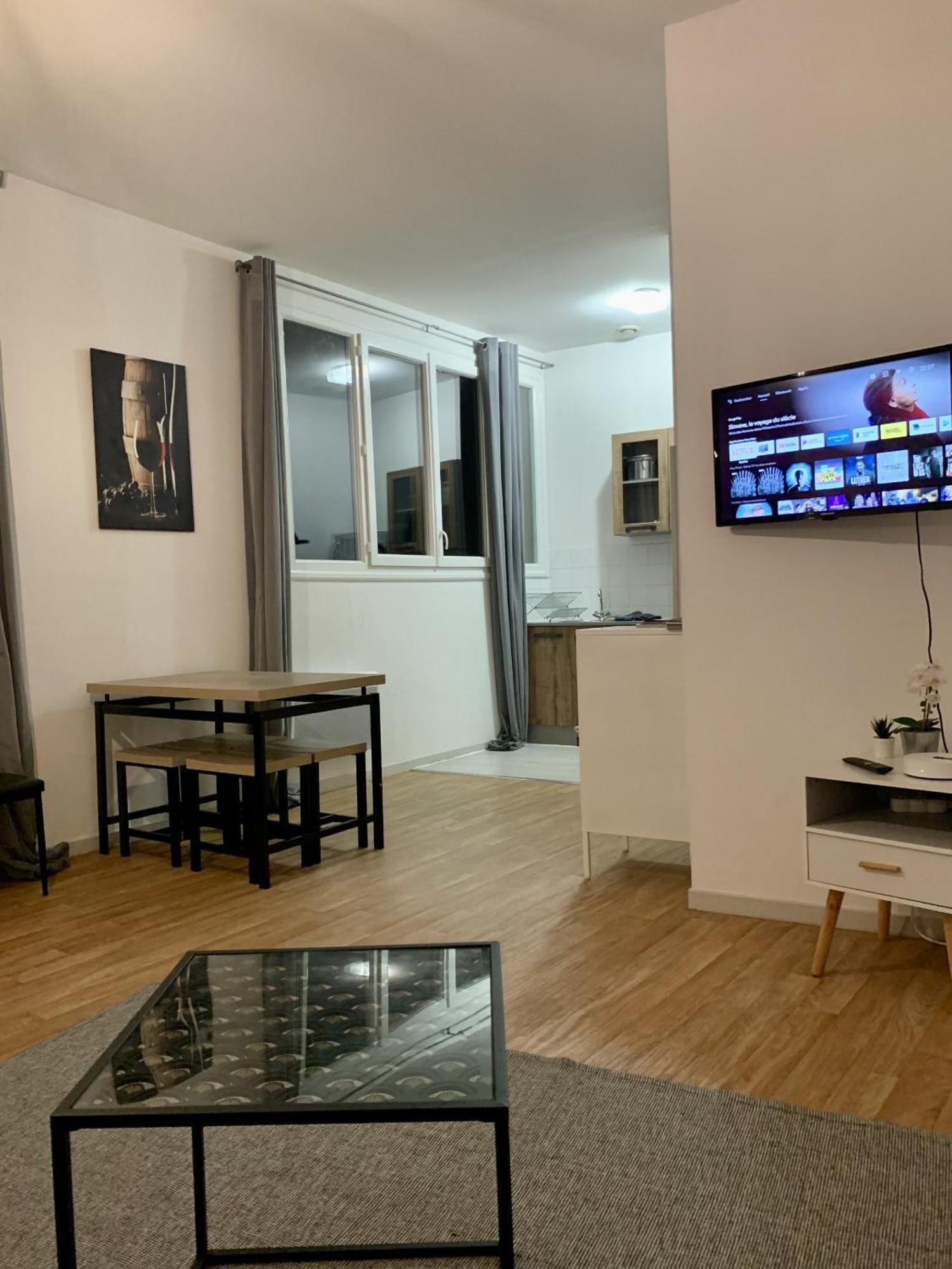 Cosy - Hypercentre - Calme - 50m2 - Wi-fi Apartment
